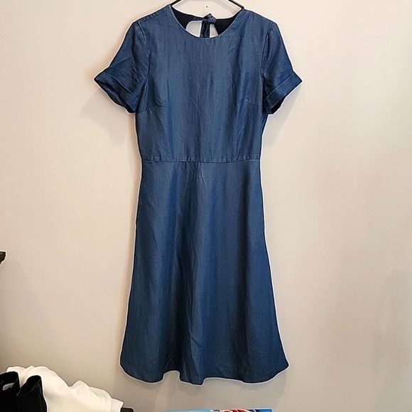 Banana Republic Chambray Open Back Dress - Picture 2 of 5